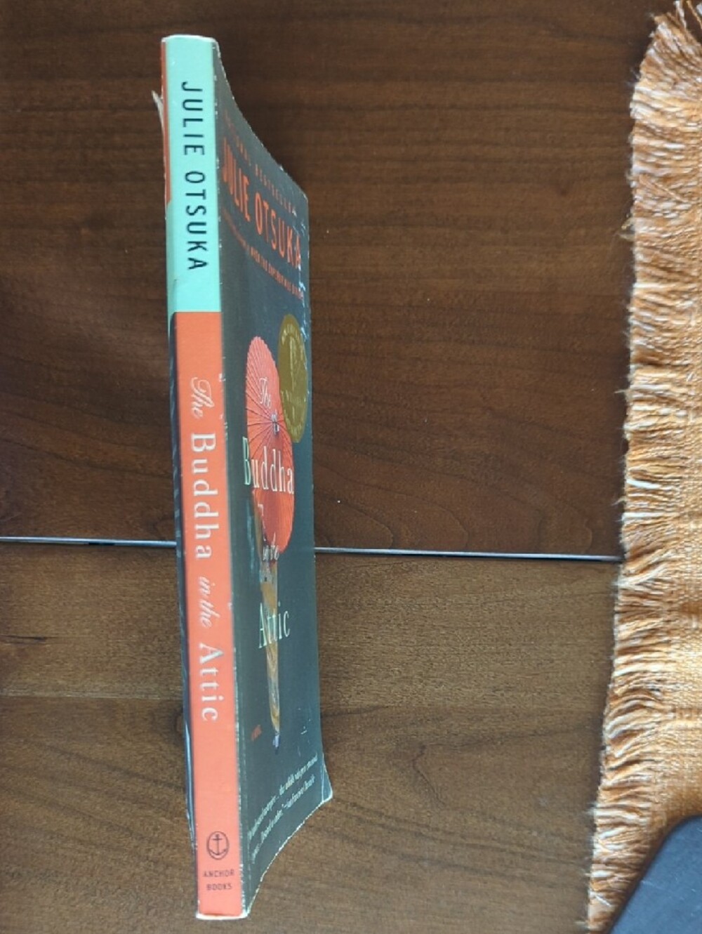 The Buddha in the Attic by Julie Otsuka - Picture 3 of 3
